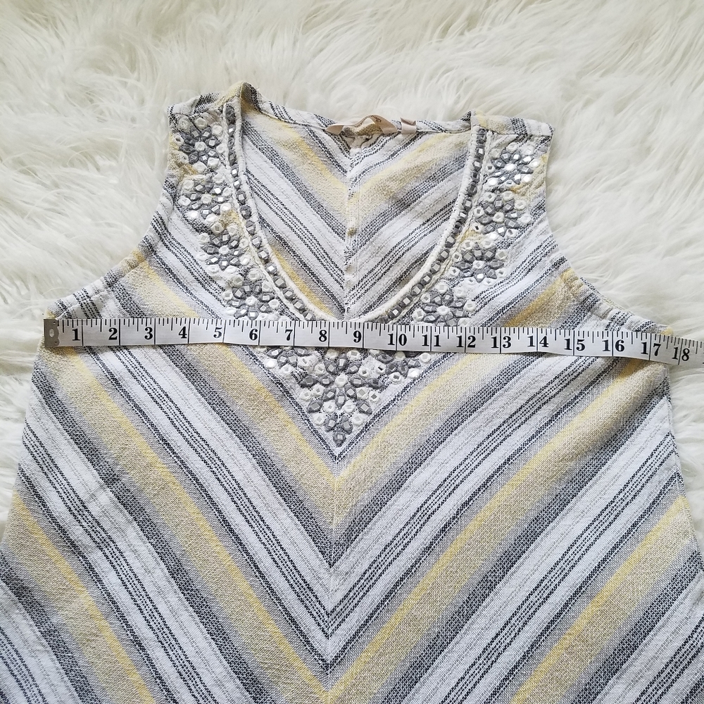 Soft Surroundings Embroidered Embellished Top Sleeveless V-neck Striped - Picture 6 of 7